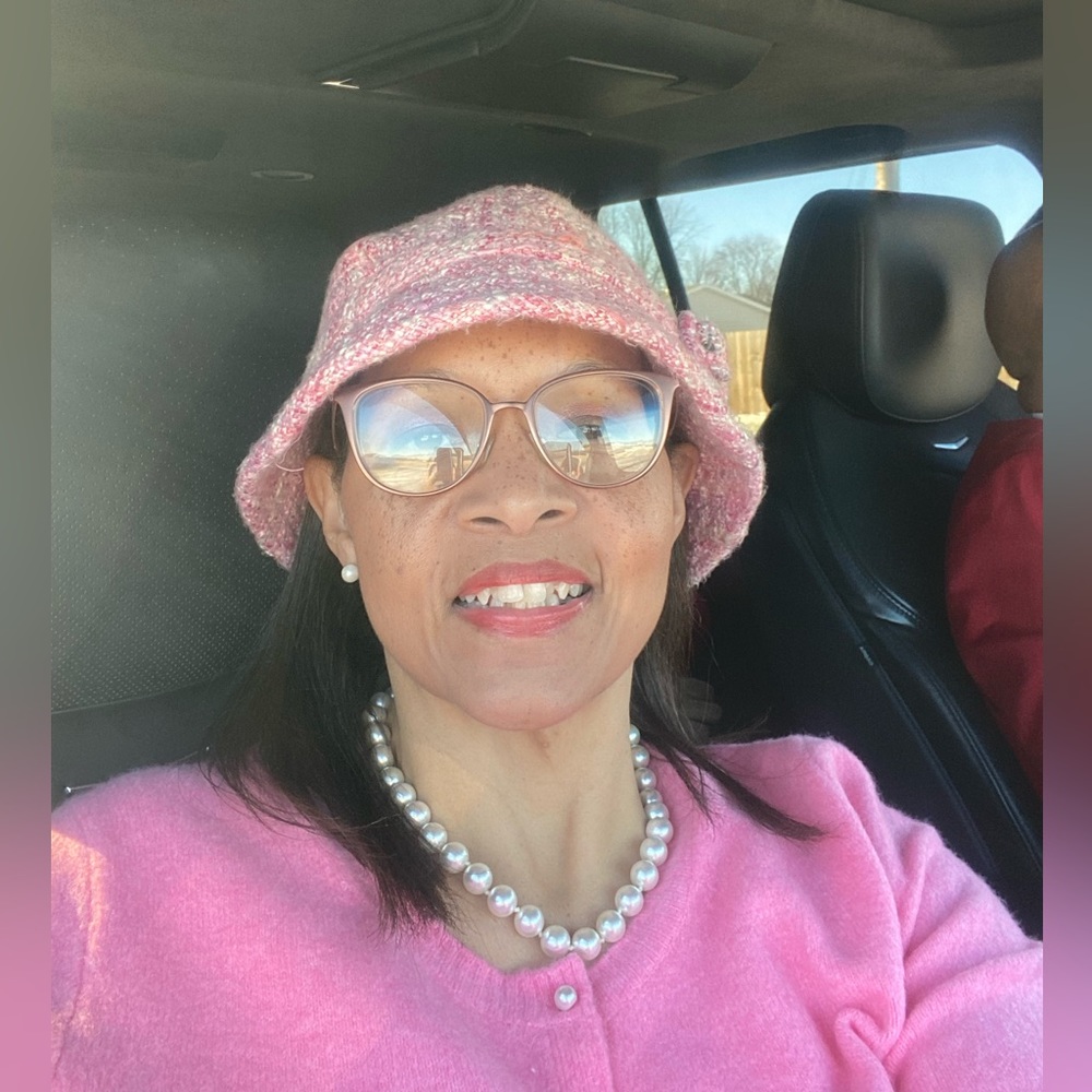 Meet your Posher, Patricia